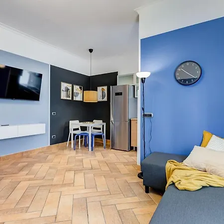 Apartment Ferravilla Apt, 2 Min To Subway!