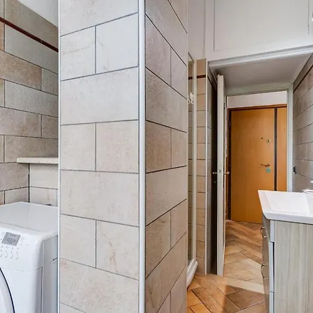 Ferravilla Apt, 2 Min To Subway!