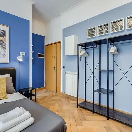 Ferravilla Apt, 2 Min To Subway! 로마