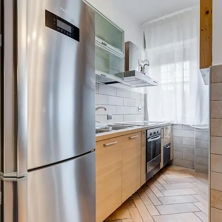 Ferravilla Apt, 2 Min To Subway! Apartman